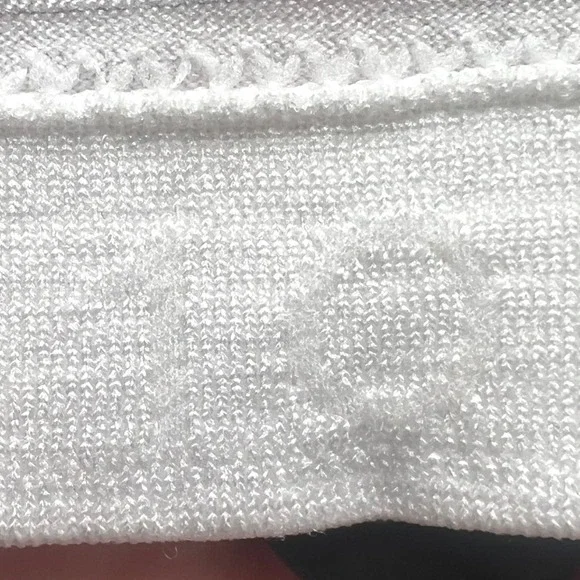 Lululemon Swiftly Tech Long Sleeve Women's White Athletic Top Shirt Size 10 - Picture 9 of 9